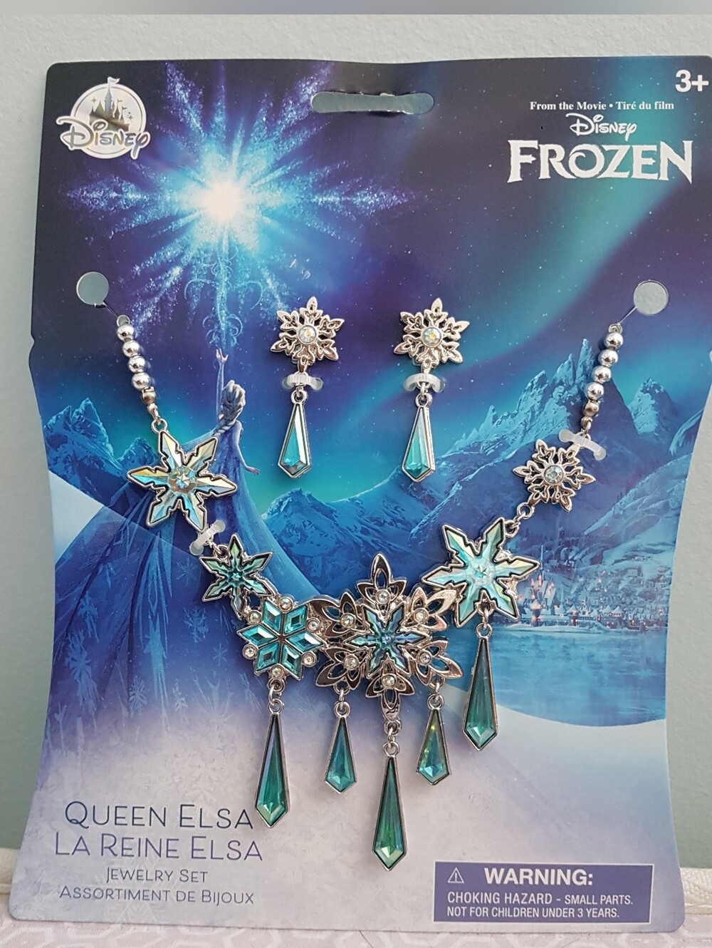 Disney Frozen Queen Elsa Turquoise Snowflake Necklace & Earring Set NEW